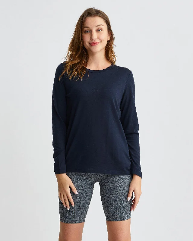 Shop the Weekend Away W's Traveler Merino LS Tee