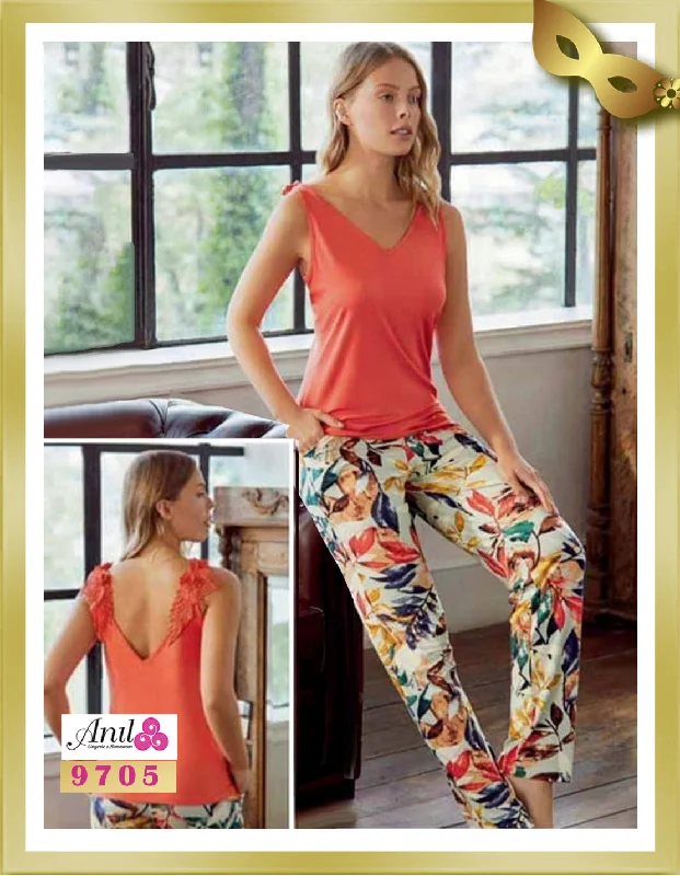 Sleeveless Top and Floral Printed Pants Pajamas 9705