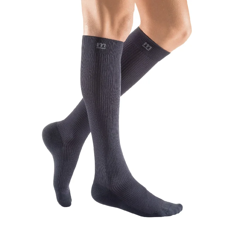 Mediven Active Closed Toe Knee Highs - 20-30 mmHg