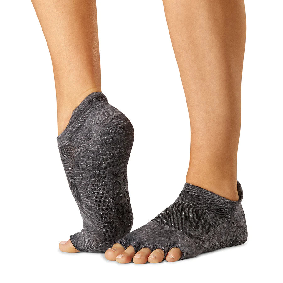 TOESOX Grip Half Toe Low Rise Tec - Perform